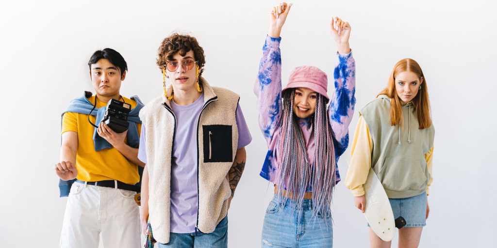 Fashionable and Adorable Clothes for Young Women